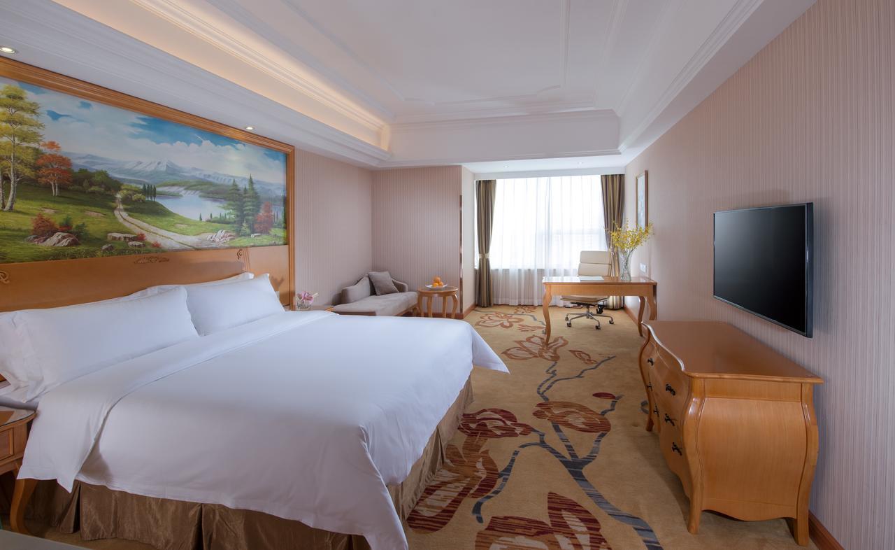 Vienna Hotel Shanghai Fengxian South Bridge Jinhai Road Exteriör bild